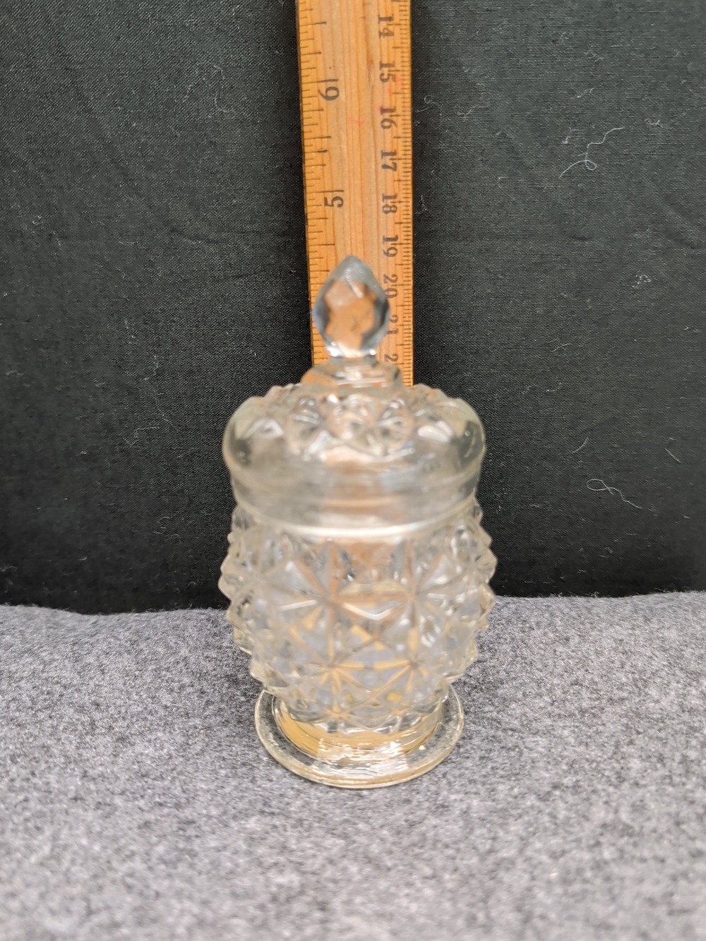 Avon Crystal Facet Press Glass Jar - Picture 7 of 7